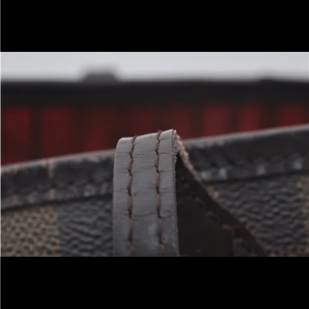 🌸🌸LV Never Full🌸🌸 Tote AND Pouch - Picture 9 of 16